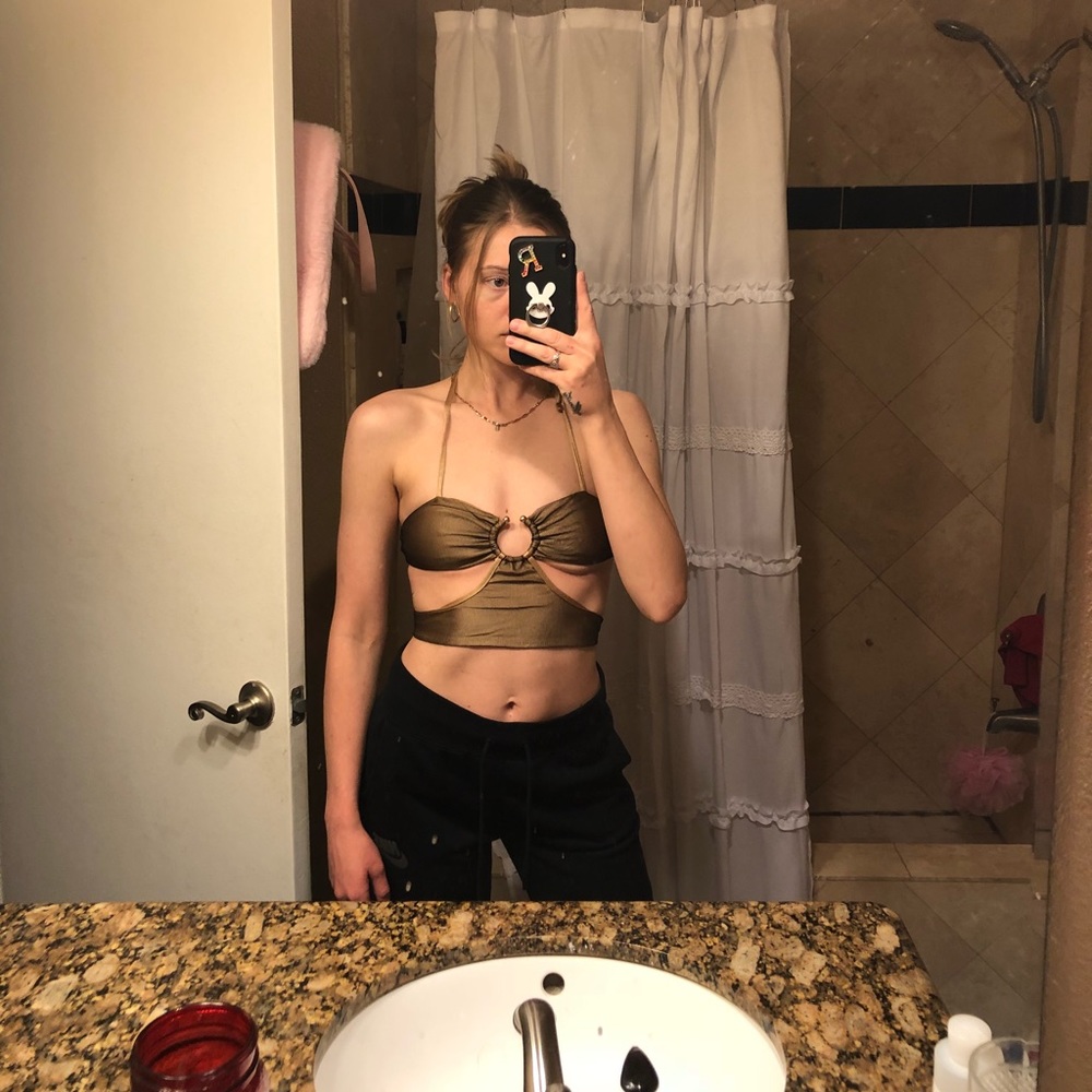 Groovy halter neck